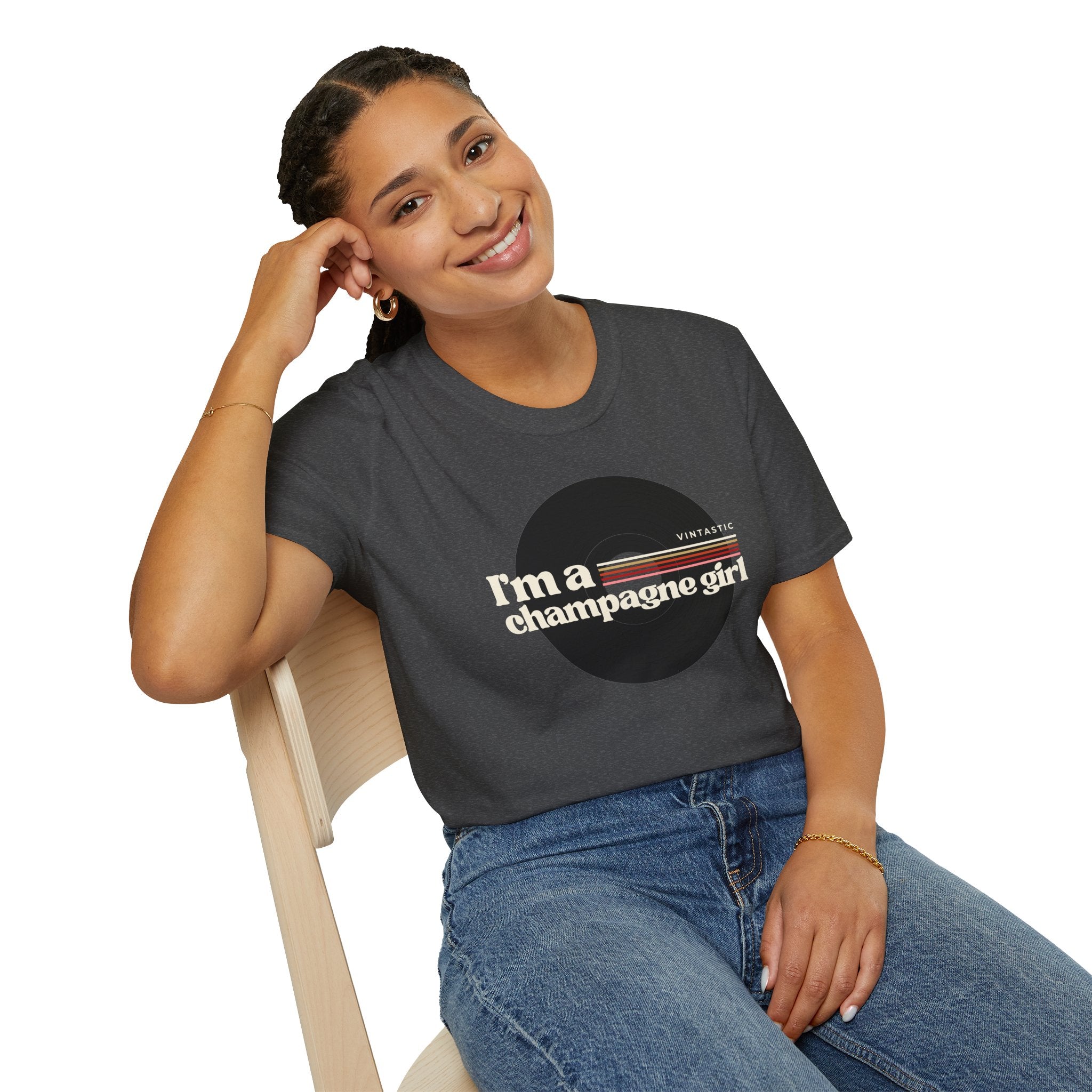 I’m a Champagne Girl Tee – Retro Vinyl Design | Vintastic Wine & Bubbly Collection